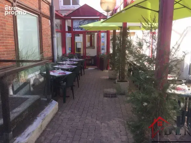 AFFAIRE A SAISIR - fonds de commerce restaurant 202 m2+ terr - photo 2