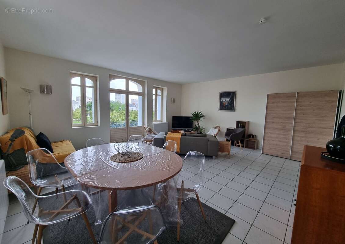 Appartement à LES SABLES-D'OLONNE