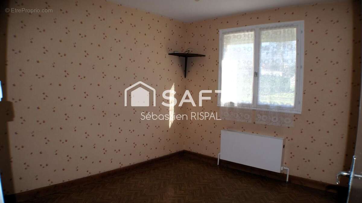 Maison 86 m² à Cheffois  - photo 5