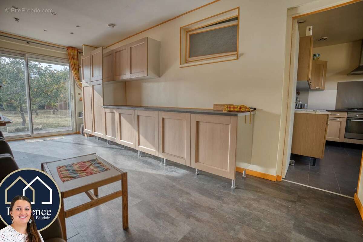 Maison 97 m² à Nogent-Le-Roi  - photo 6