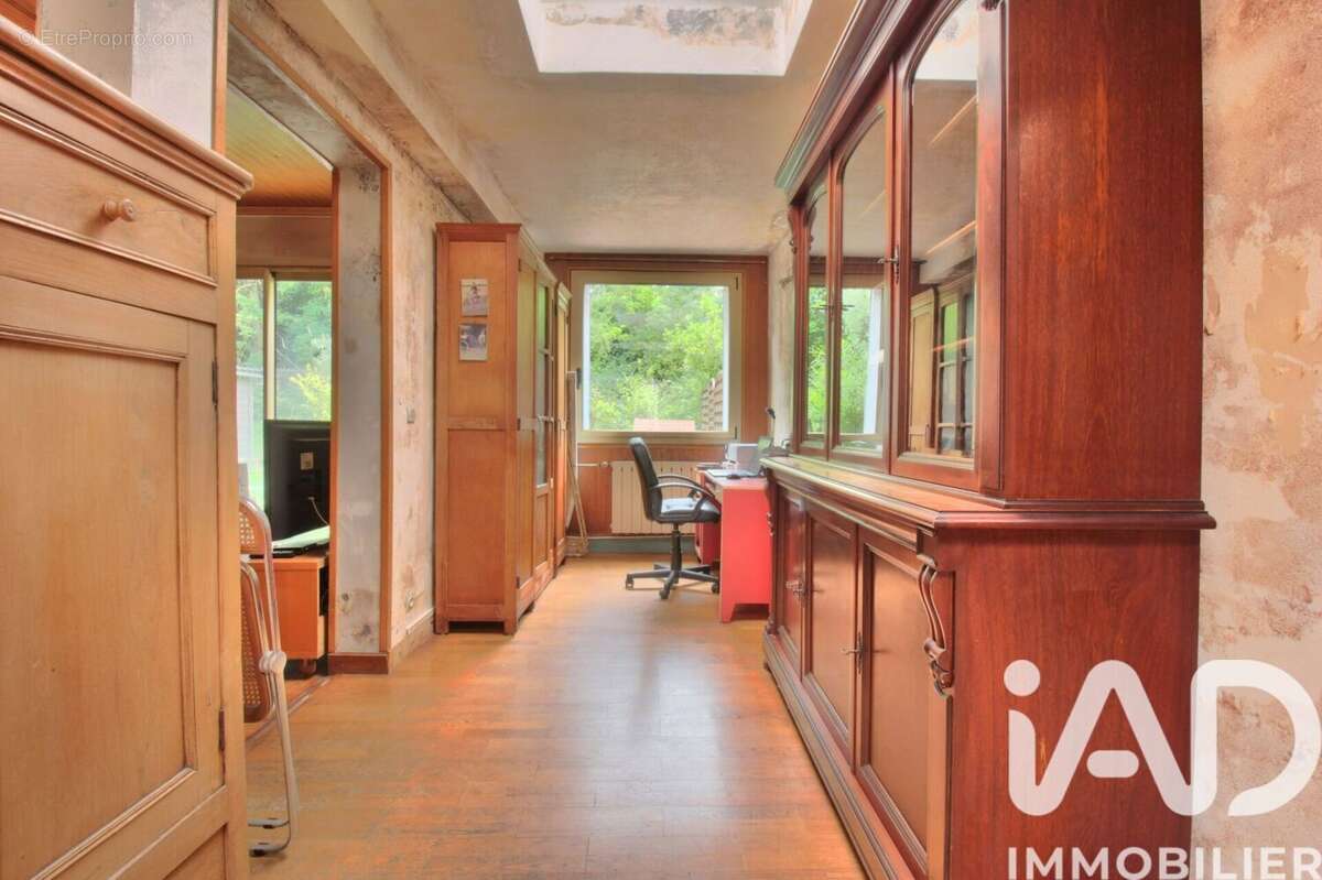 Maison 132 m² à Champigny-Sur-Marne  - photo 2