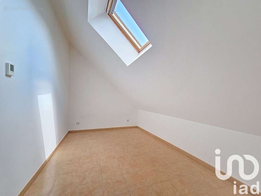 Photo 5 - Maison à GUIGNES