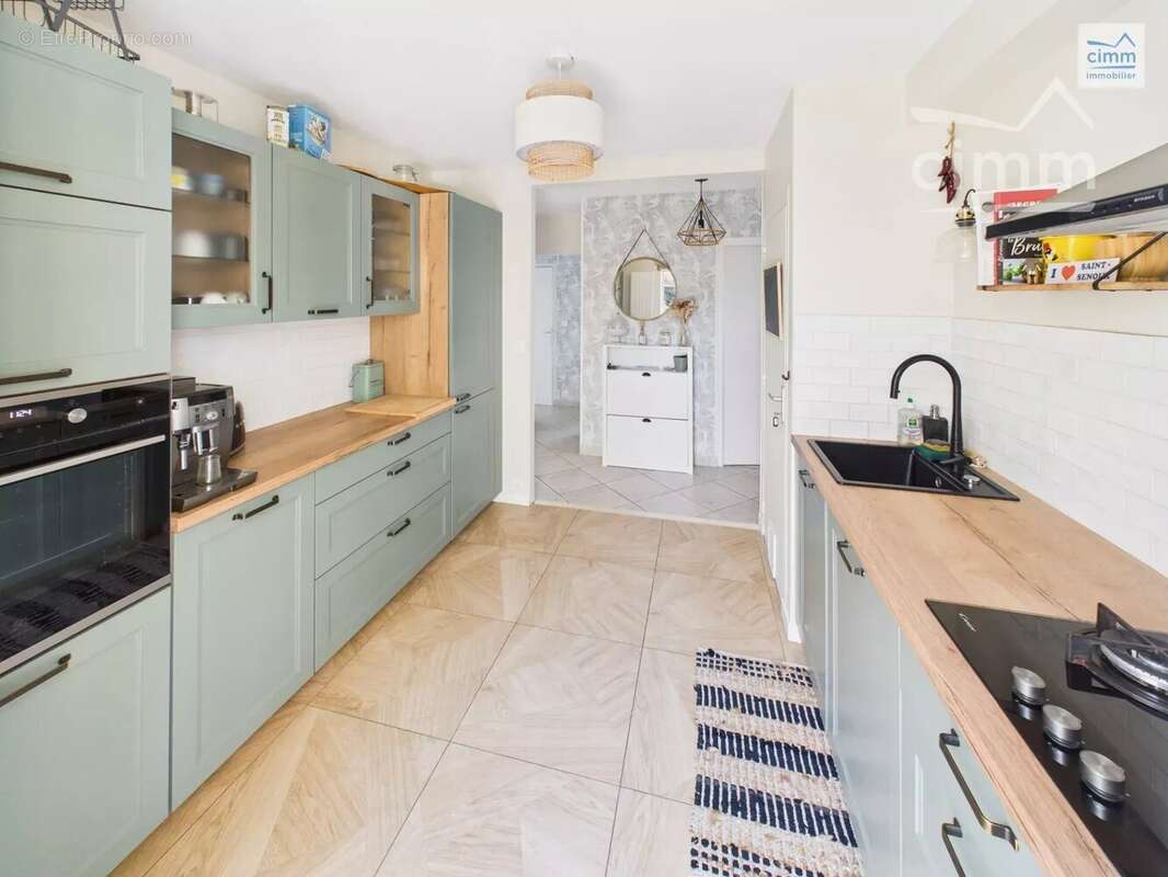 Maison à SAINT-SENOUX