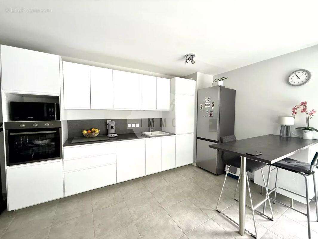 Appartement à MARSEILLE-10E