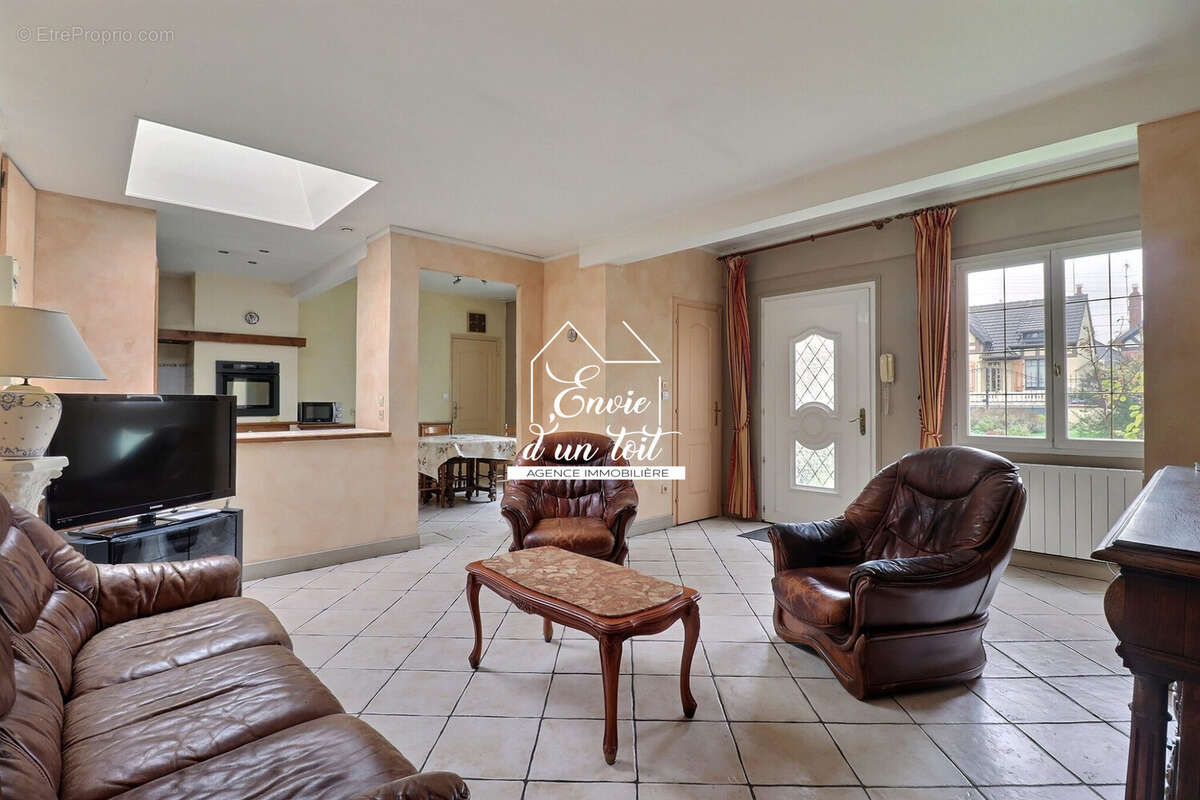 Maison à SOTTEVILLE-LES-ROUEN