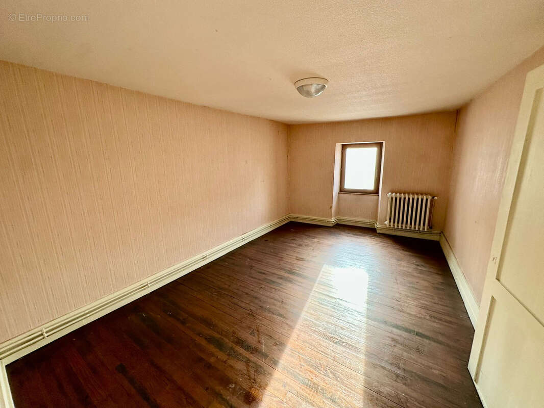 Appartement à LURE