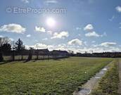 Terrain à BEAUNE-LA-ROLANDE