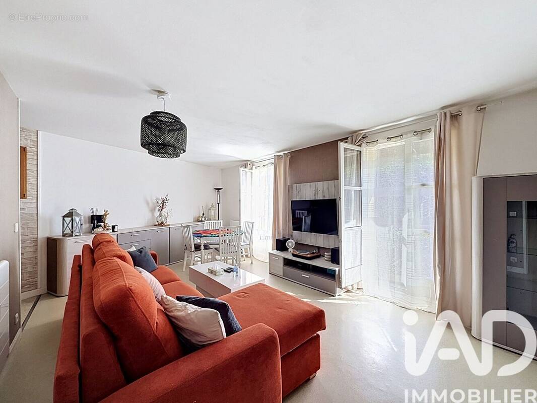 Photo 1 - Appartement à MANTES-LA-JOLIE