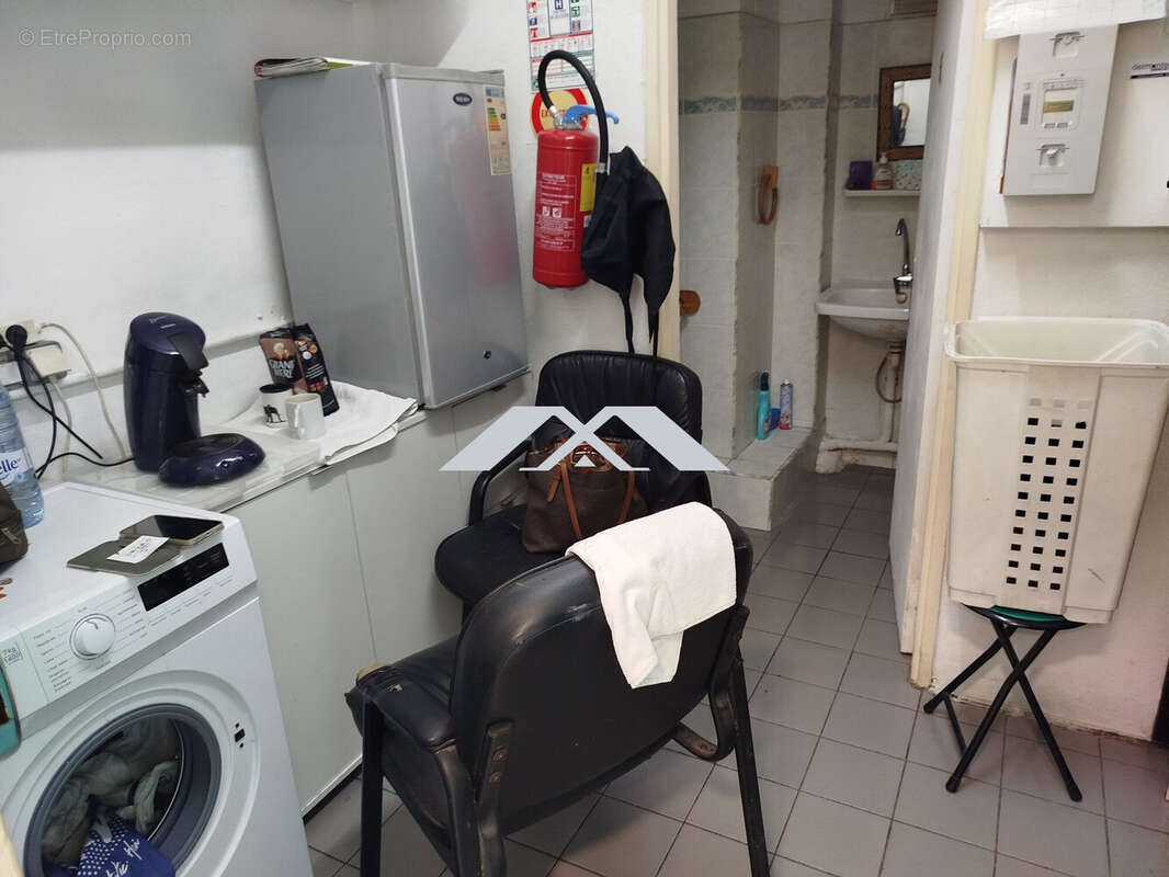 Autre à SAINT-DENIS