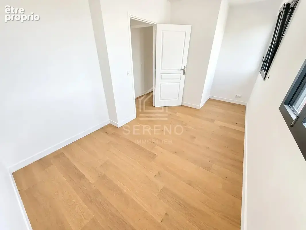 Maison 4 pièces 126 m² à vendre à Fontenay-Sous-Bois (94120) - photo 11