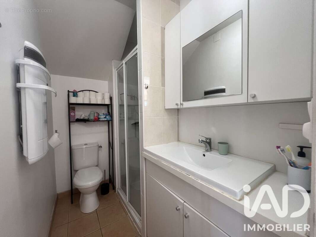 Maison 114 m² à La Rochette  - photo 9