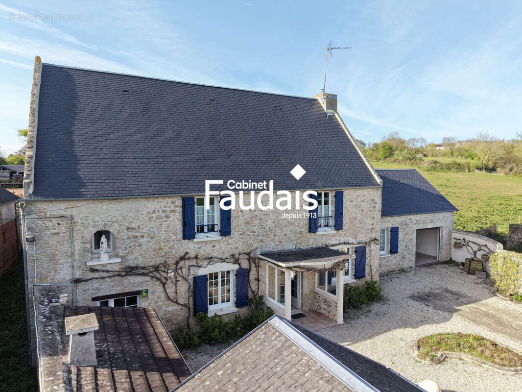 Maison à ISIGNY-SUR-MER
