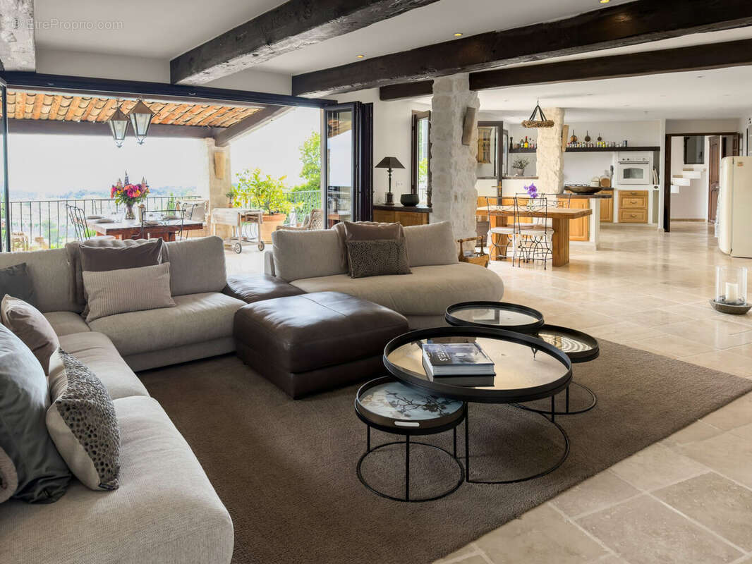 Maison 262 m² à Vence  - photo 6