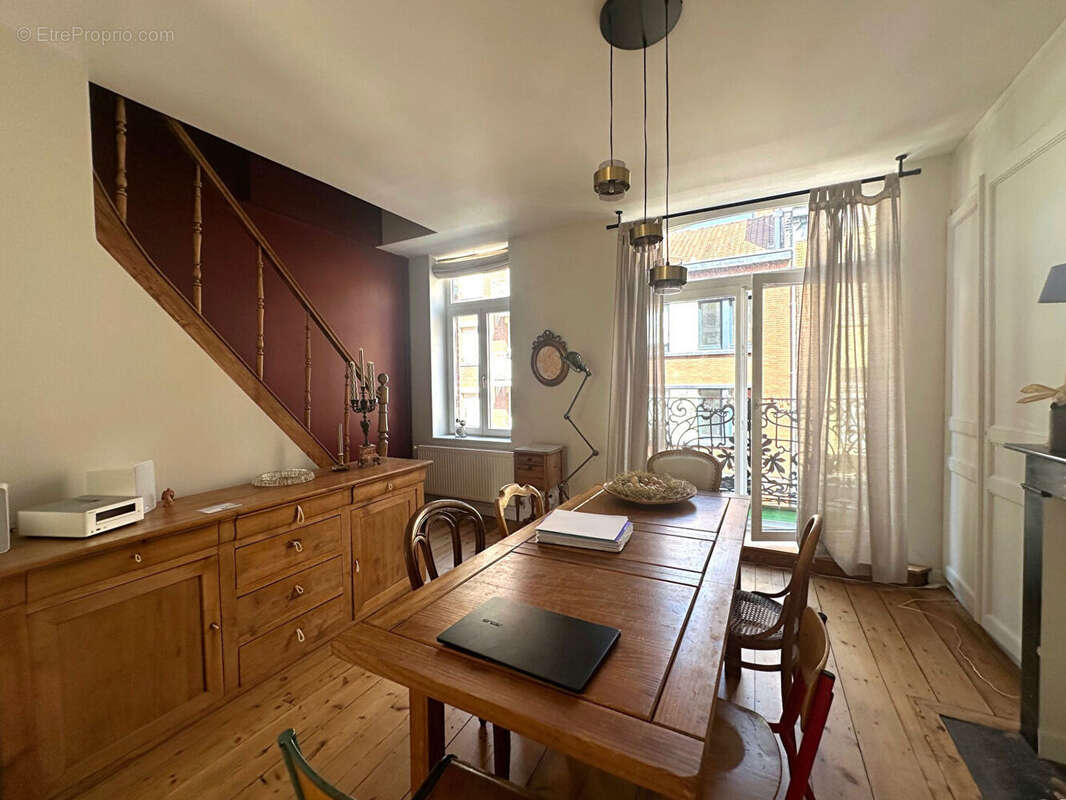 Appartement à LA MADELEINE