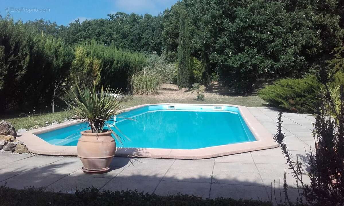 Maison à FORCALQUEIRET