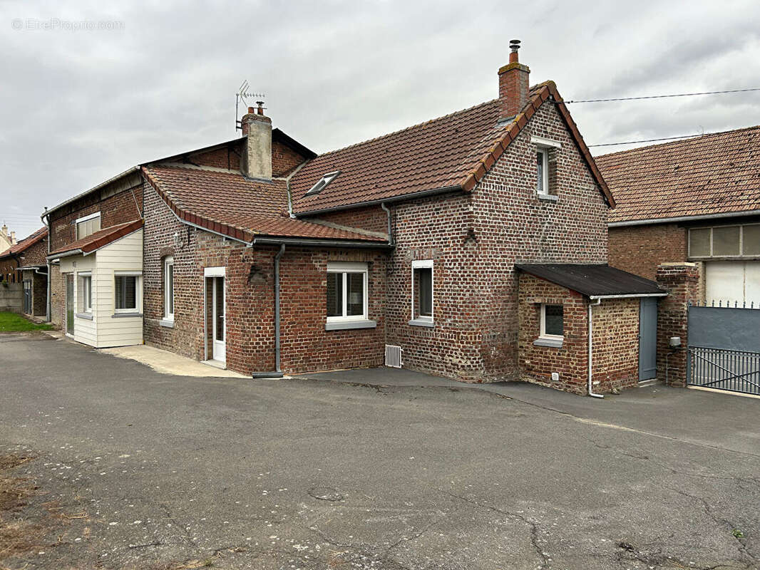Maison à BULLECOURT