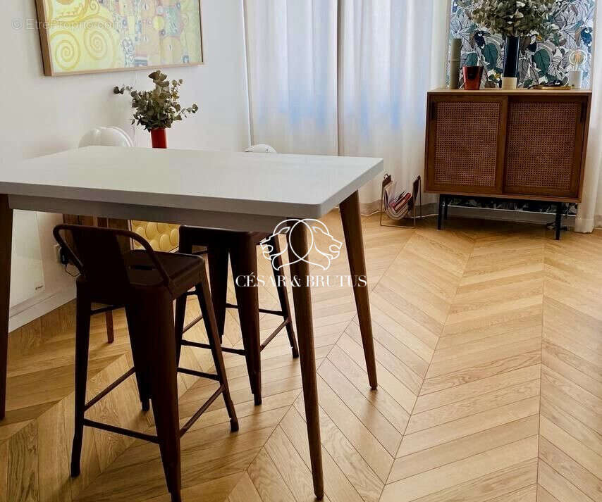 Appartement à LYON-6E