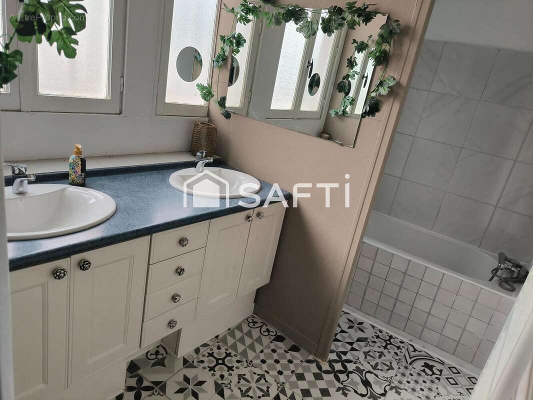 Photo 6 - Maison à SAINT-LOUP-SUR-SEMOUSE