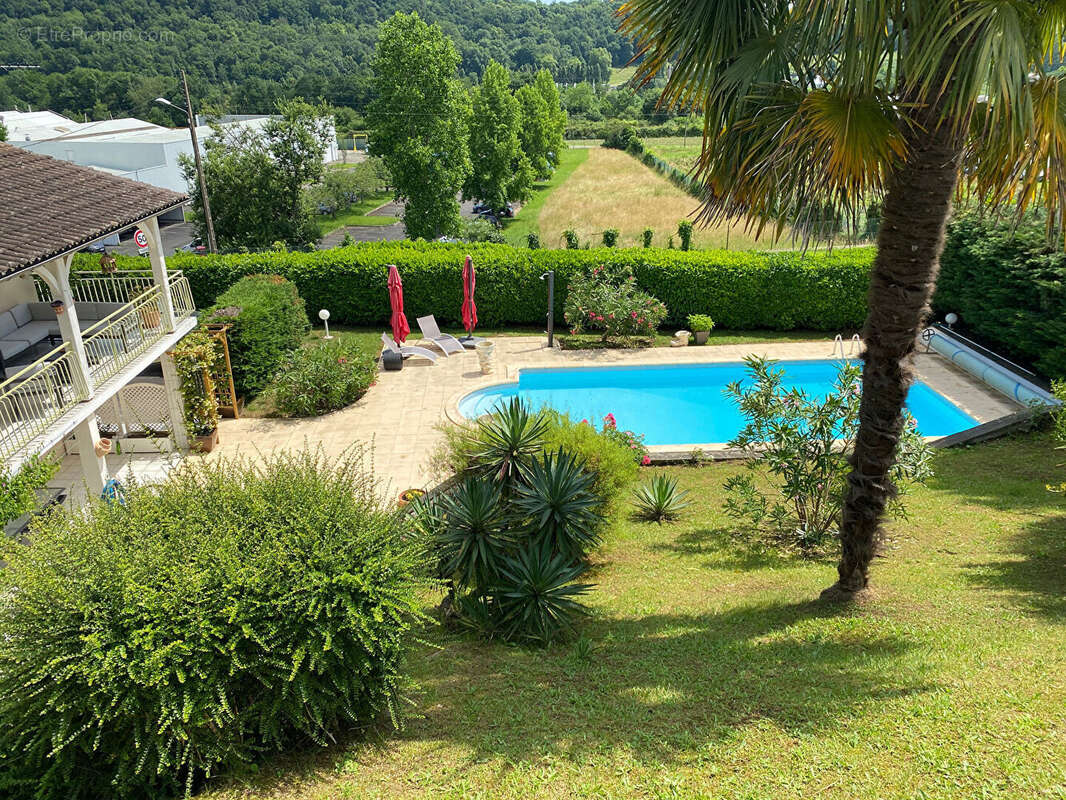 Maison à OLORON-SAINTE-MARIE