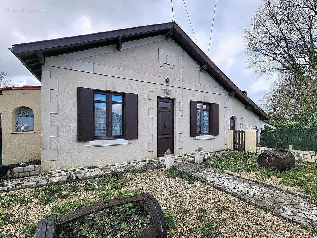 Photo 4 - Maison à SALLEBOEUF