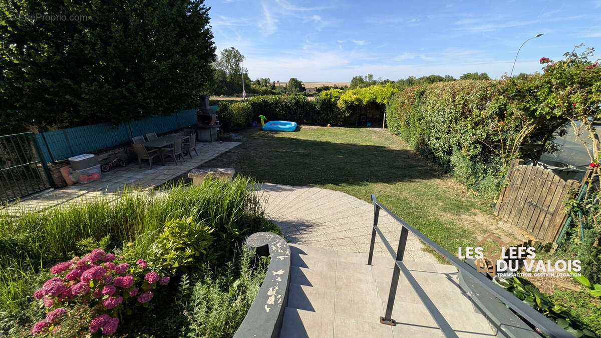 Appartement 68 m² à Crepy-En-Valois  - photo 2