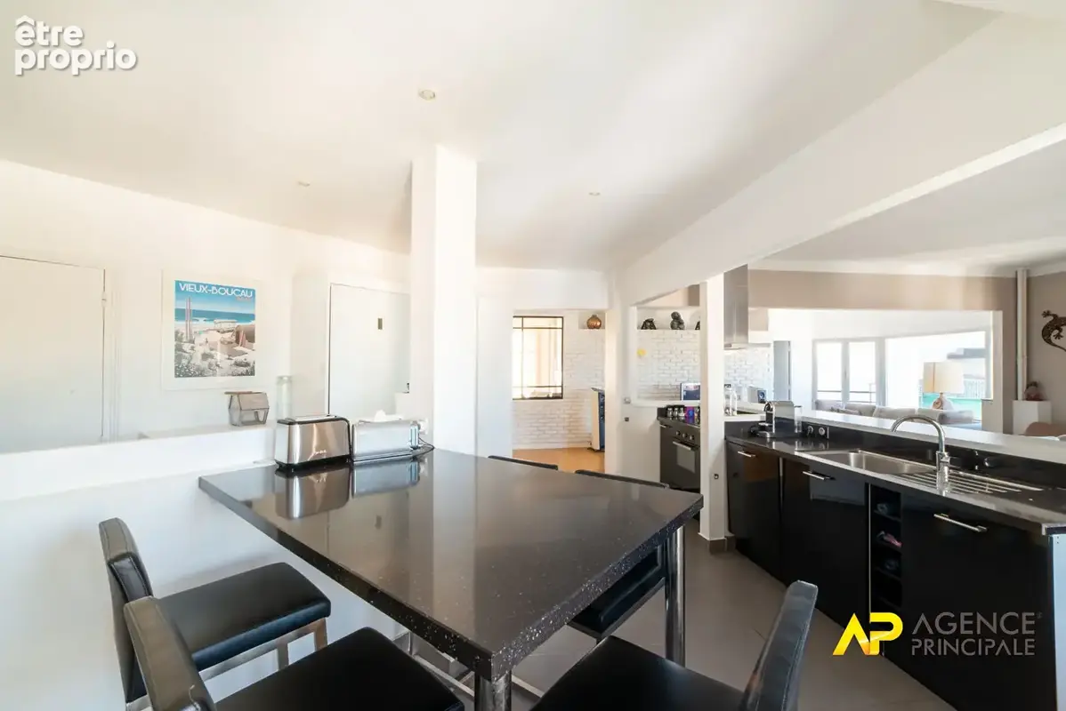 Superbe appartement 5 pièces à vendre à La Garenne-Colombes, 5ème étage, exposition sud - photo 4