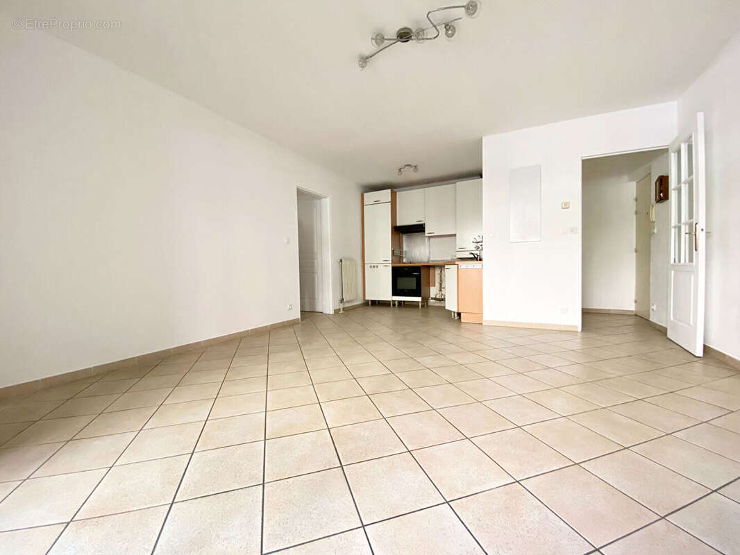 Appartement à AUBAGNE