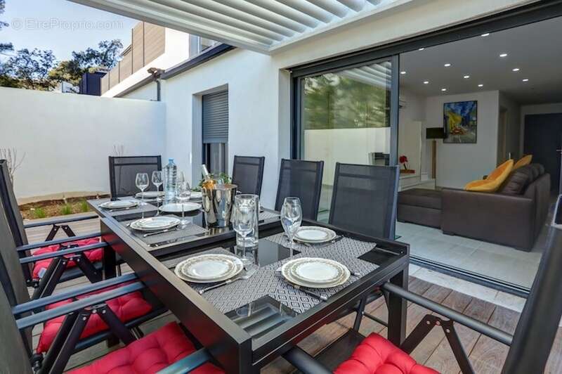 Maison à FREJUS