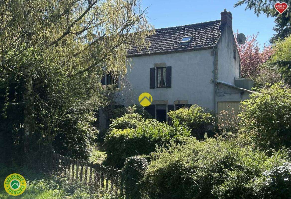 Maison à MONTMARAULT