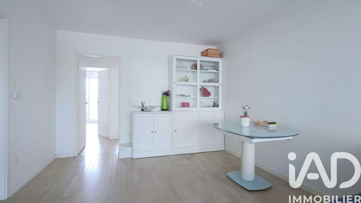 Photo 4 - Appartement à BOURG-LA-REINE