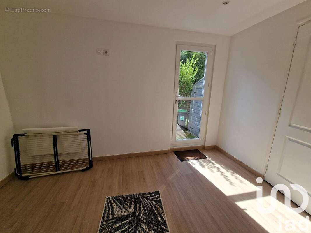 Photo 9 - Maison à LE PLESSIS-BOUCHARD