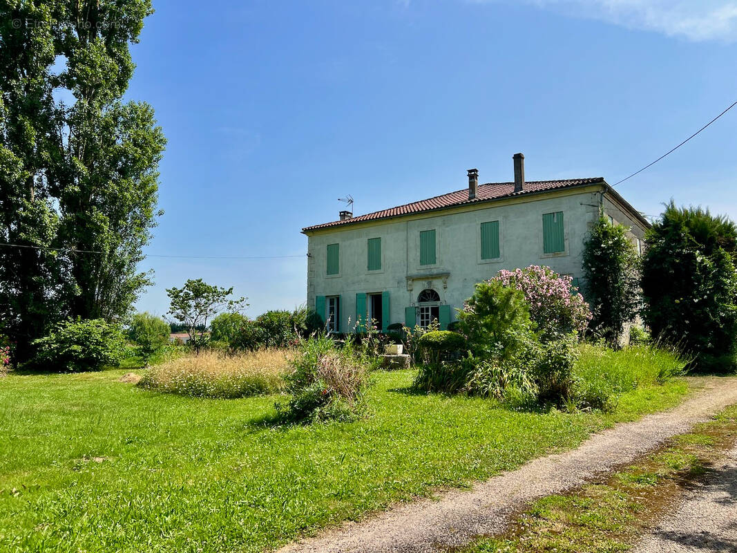 Maison à CASSENEUIL