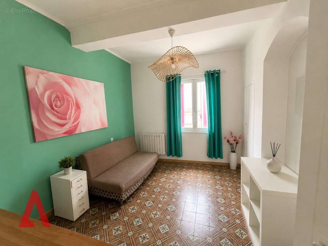 Maison à ROUJAN