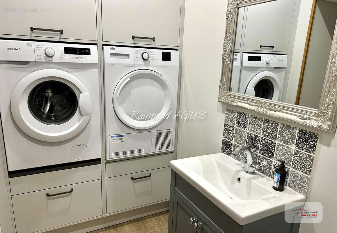 Maison à SAINT-EMILION