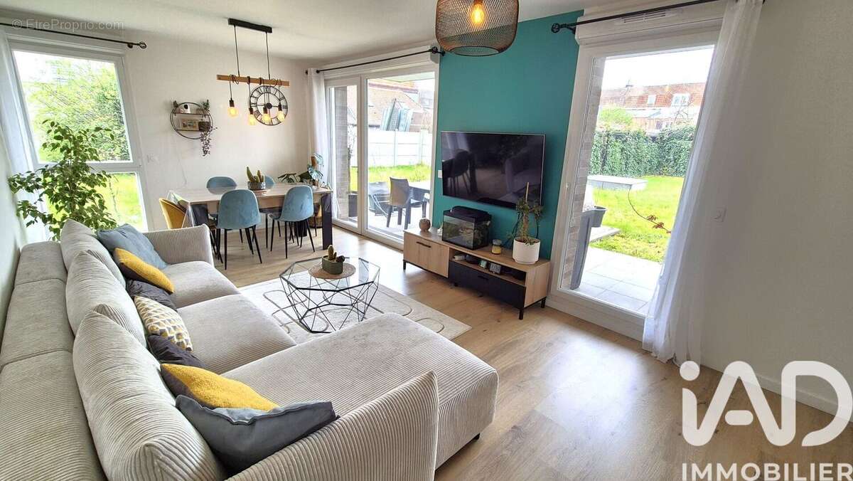 Photo 2 - Appartement à MONS-EN-BAROEUL