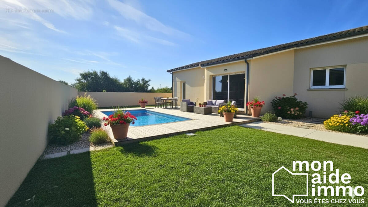 Maison à FARGUES-SAINT-HILAIRE