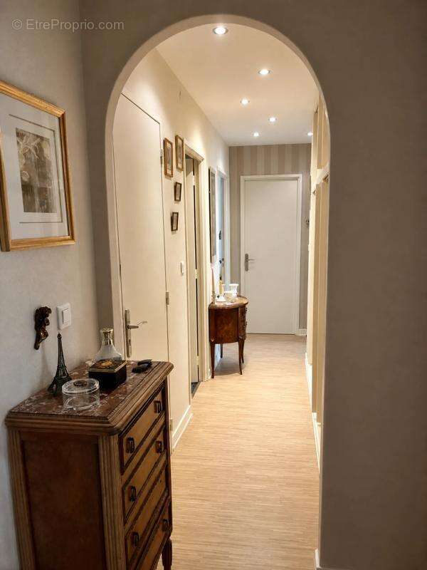 Appartement de 88,67 m² avec balcons, cave et parking - Metz - photo 13