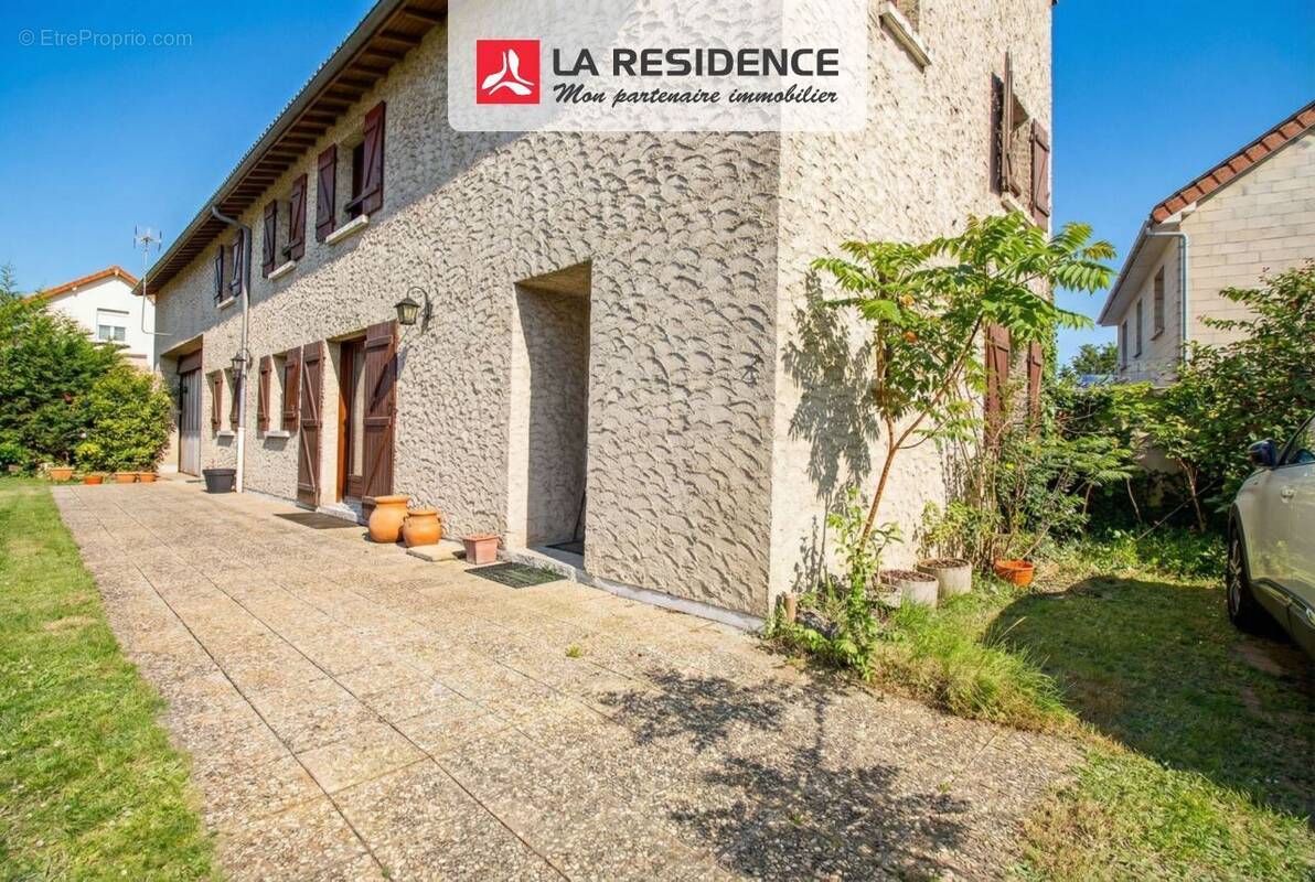 Maison à CARRIERES-SOUS-POISSY