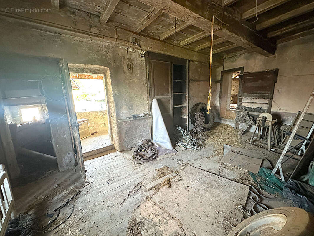 Maison à CORBONOD