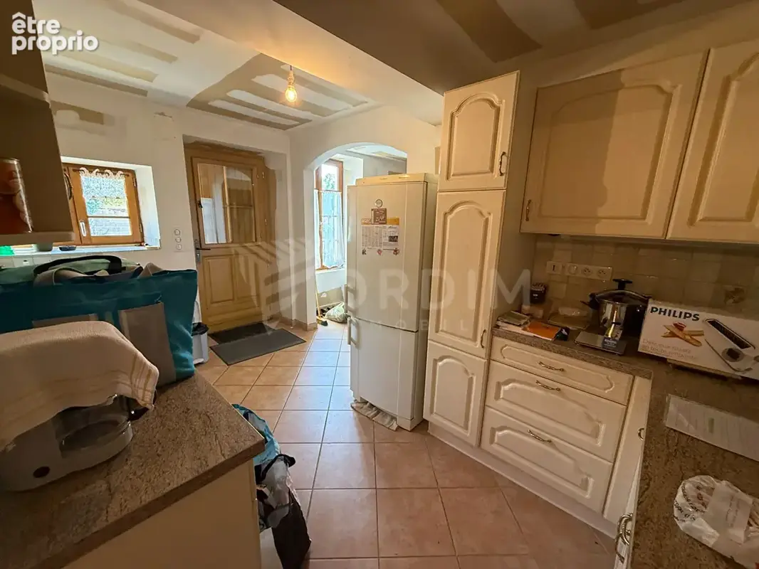 Charmante maison de campagne avec dépendances et plus de 5 000 m² de terrain ! - photo 2