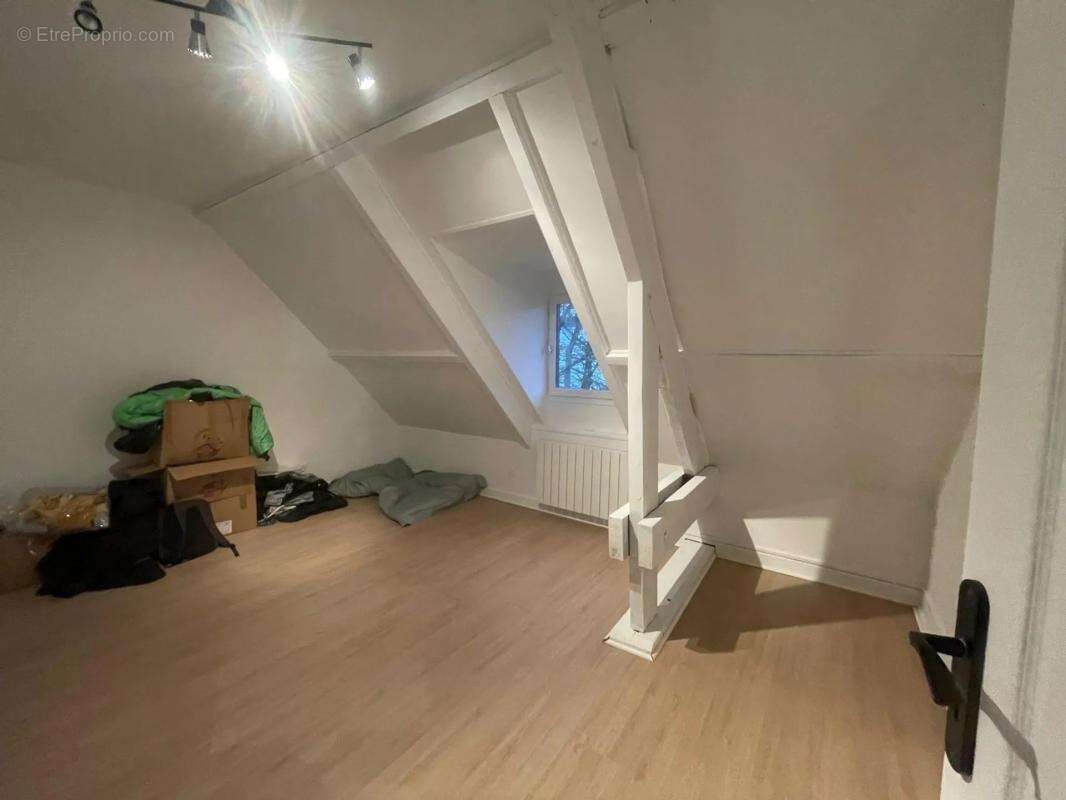 Maison à ROSNY-SUR-SEINE