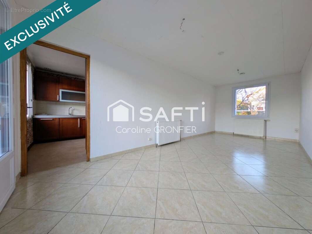 Photo 3 - Maison à PALINGES