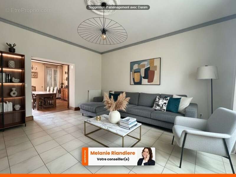 Maison de caractère 227m² - 6 chambres - Fort potentiel avec dépendance - LA FLÈCHE - photo 6