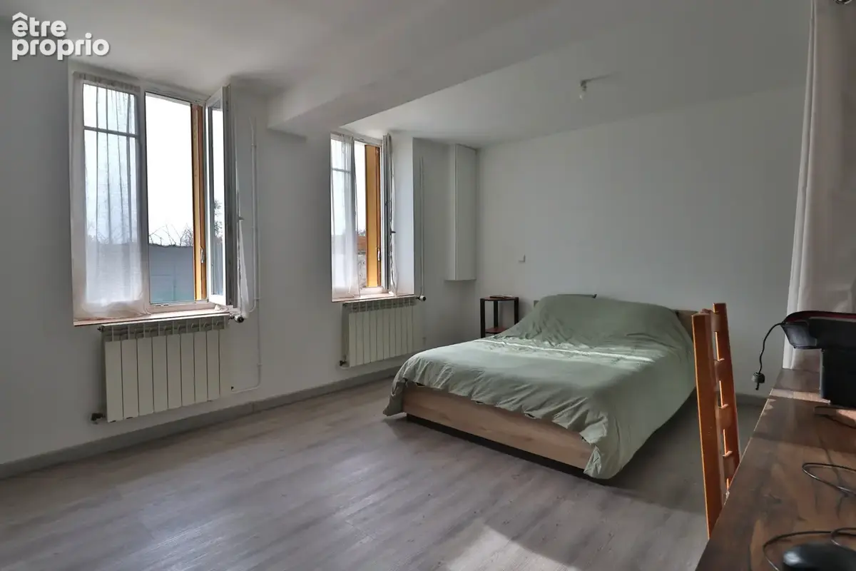 Maison - 130 m2 - 6 pièces - photo 3