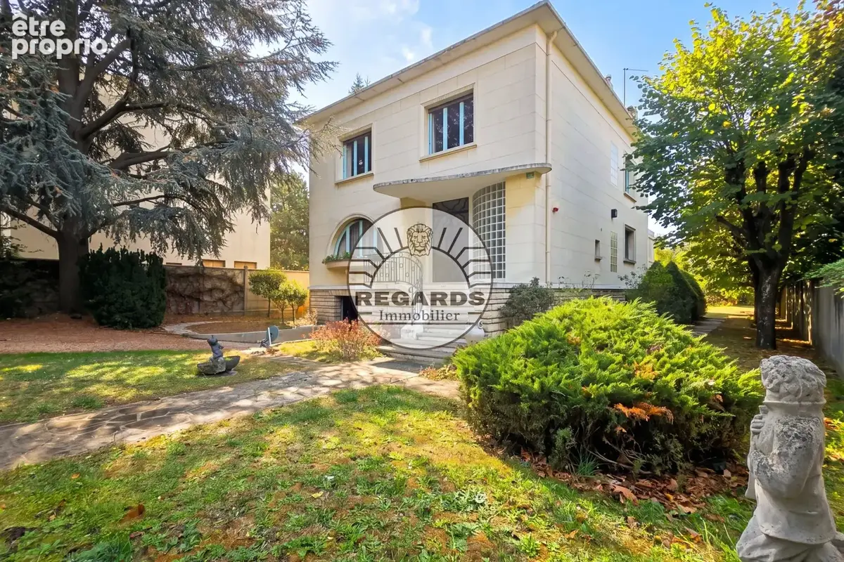 Maison 7 pièces 180 m² à vendre à Les Pavillons-Sous-Bois (93320) - photo 2