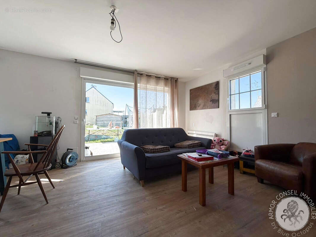 Maison à CREHEN
