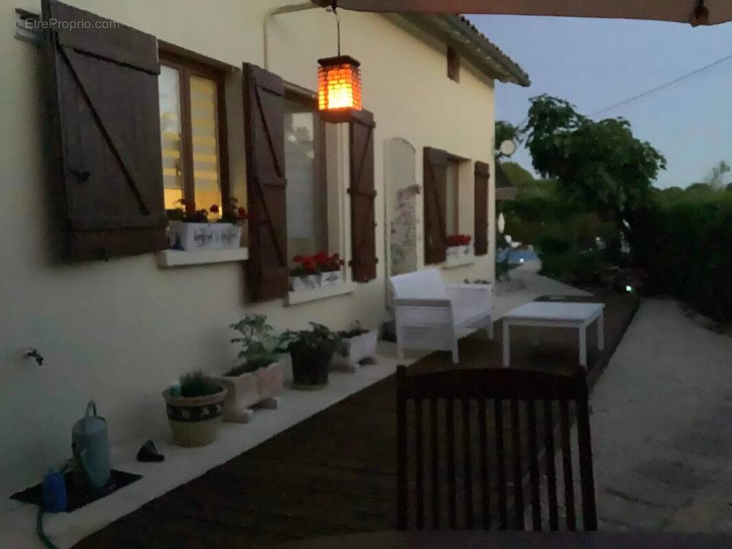Charmante maison de village avec piscine - photo 2
