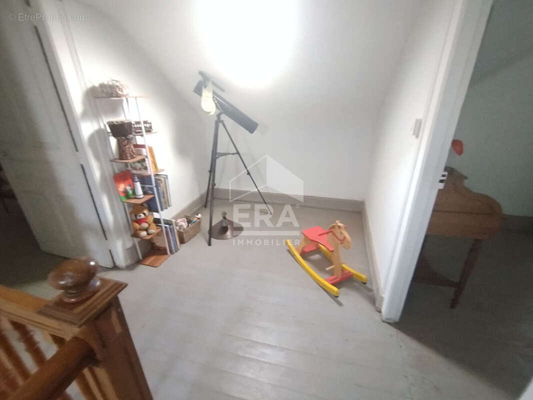 Maison à SAINT-LOUP-SUR-SEMOUSE