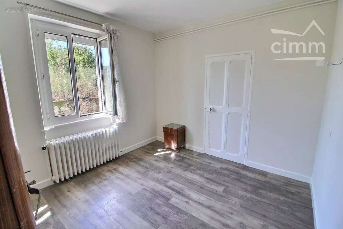 Maison à REMBERCOURT-SOMMAISNE