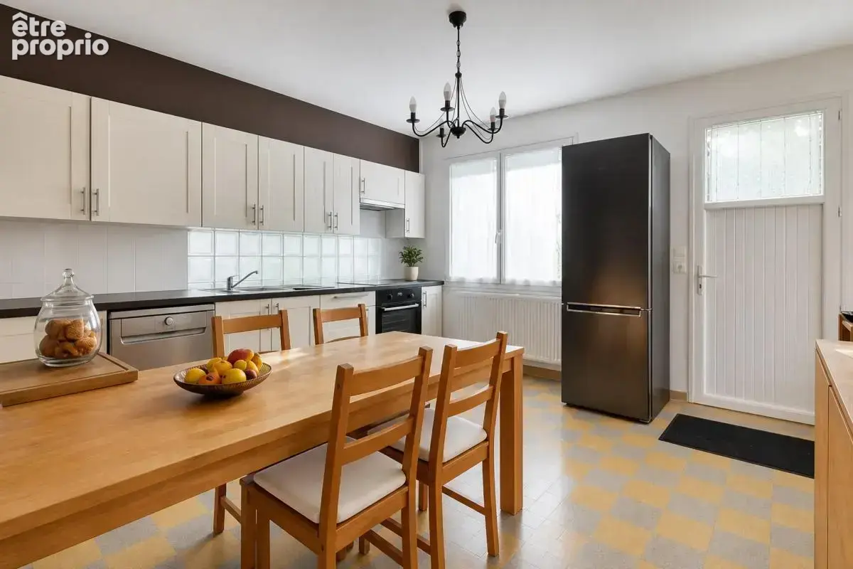 Montville – maison de 161 m² – 5 chambres – terrain de 1 413 m² - photo 8